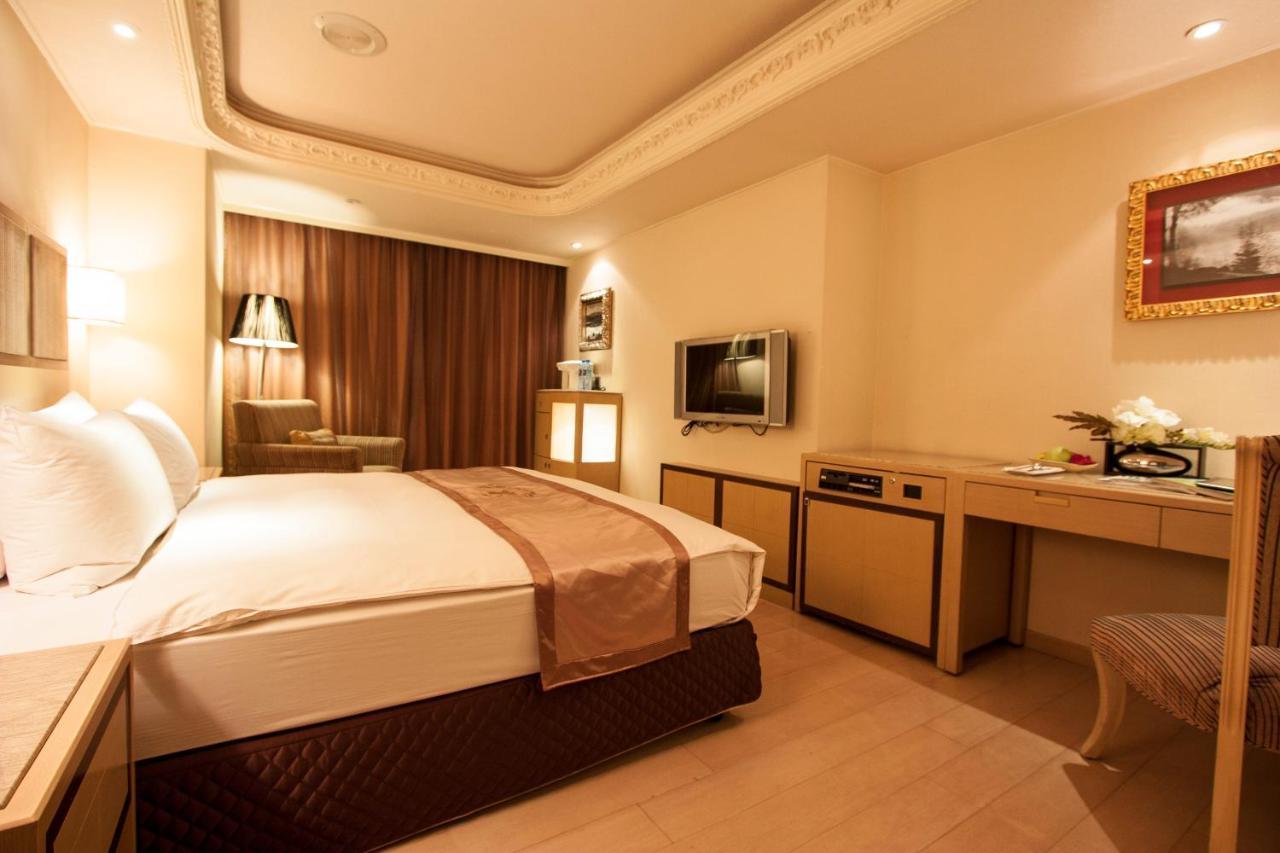 Taipei Charming City Hotel Extérieur photo